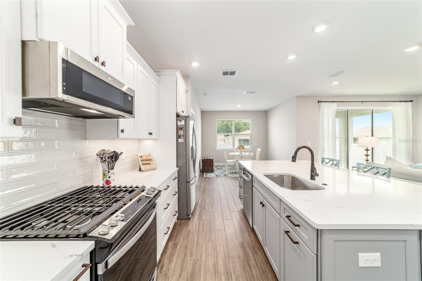 Image 18 of 41 For 7762 59th Place