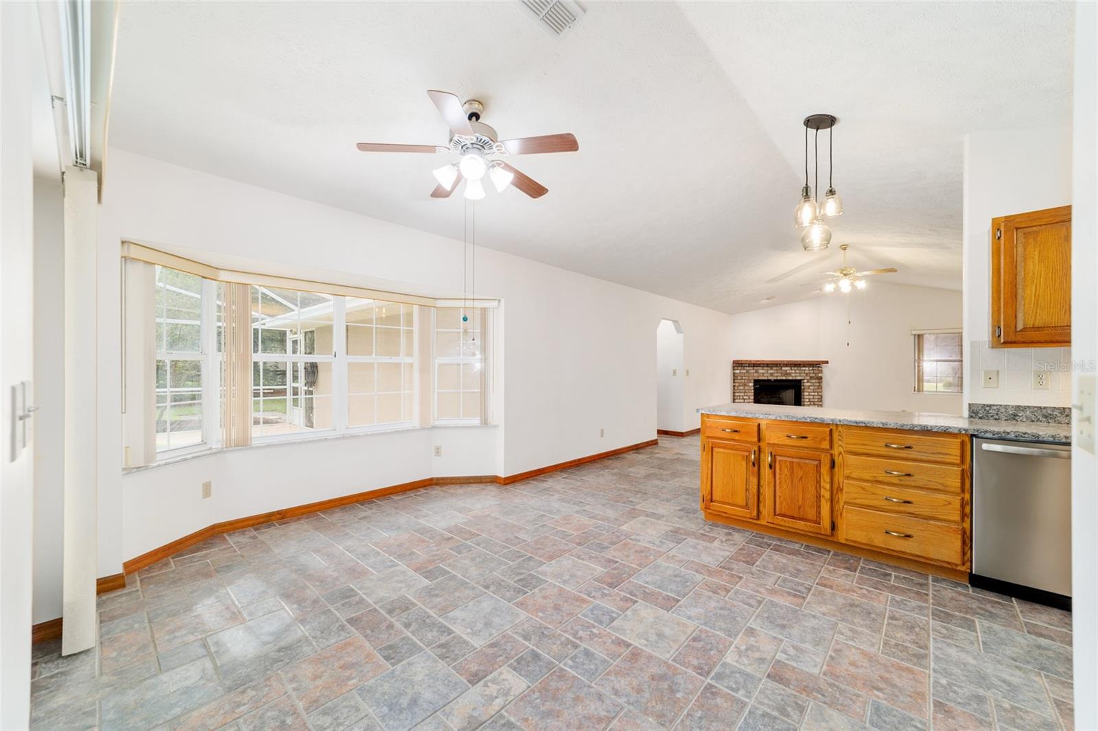 Image 8 of 79 For 5980 57th Loop