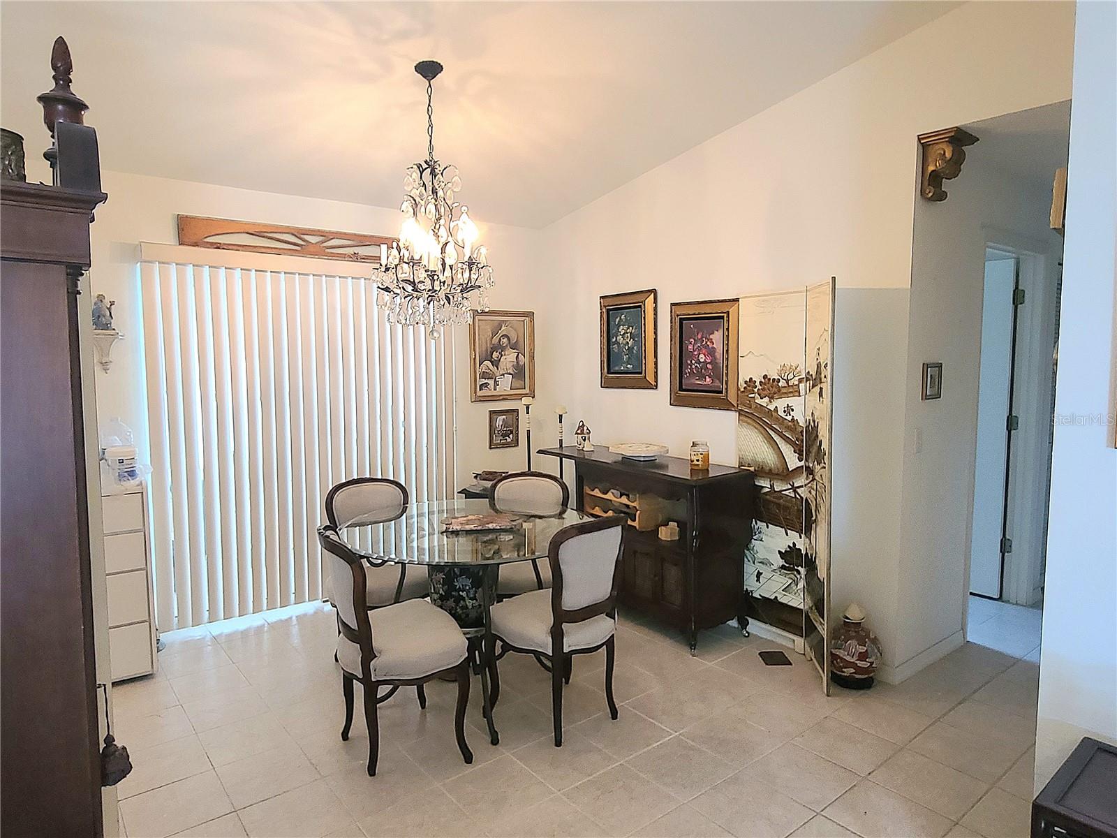 Image 4 of 18 For 10274 61st Terrace Road