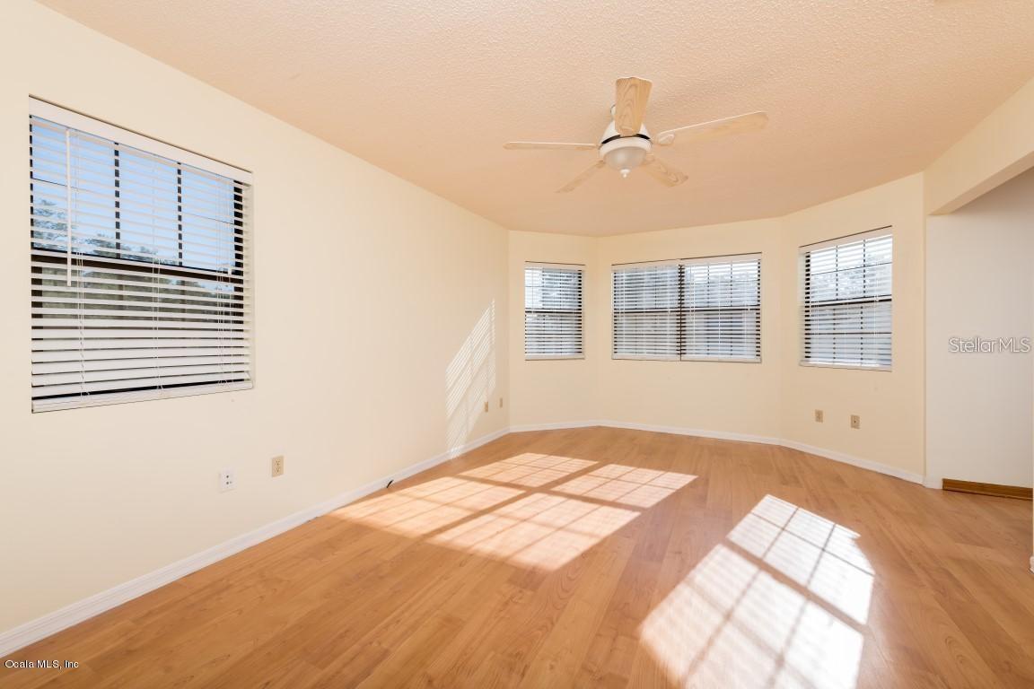 Image 11 of 18 For 9270 157th Place