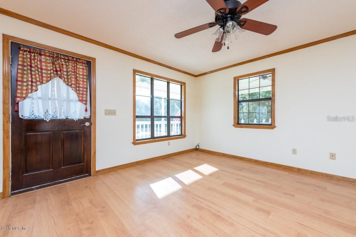 Image 7 of 18 For 9270 157th Place