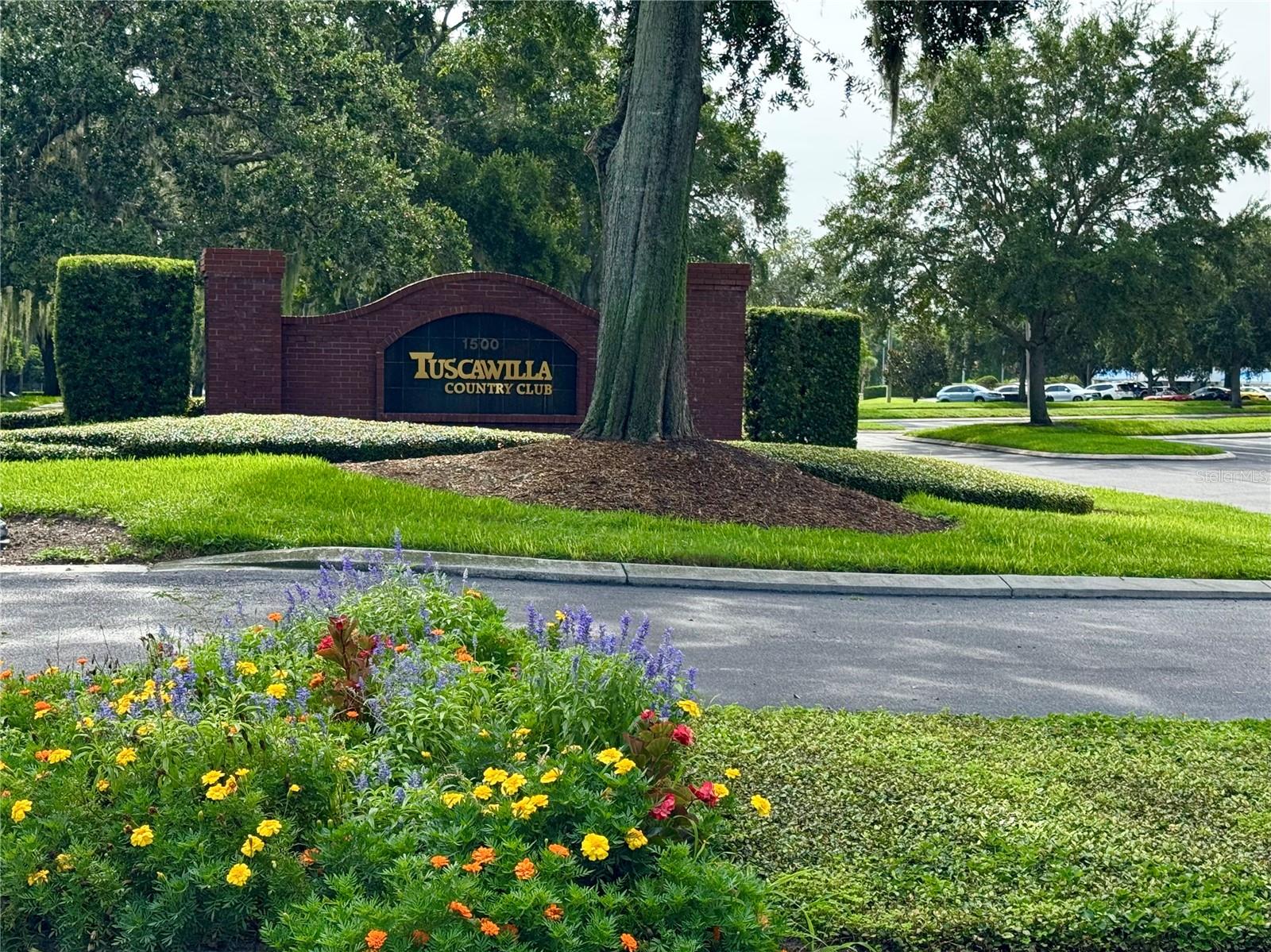Image 32 of 34 For 403 Avondale Court