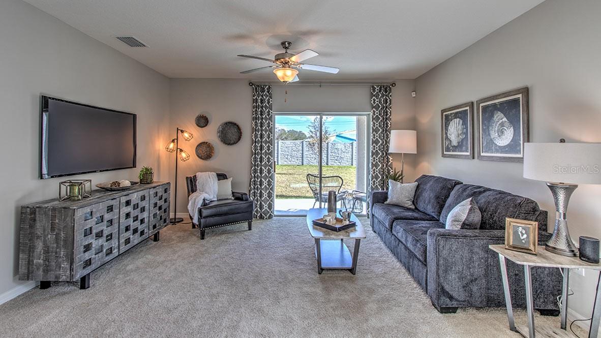 Image 6 of 19 For 8612 44th Terrace