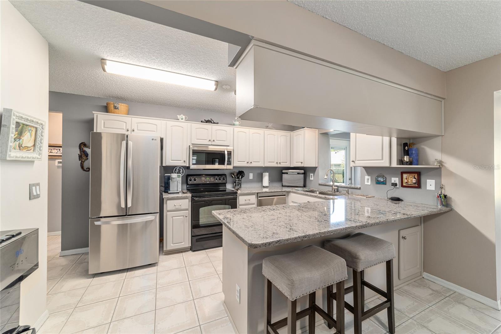 Image 10 of 52 For 9015 94th Street D
