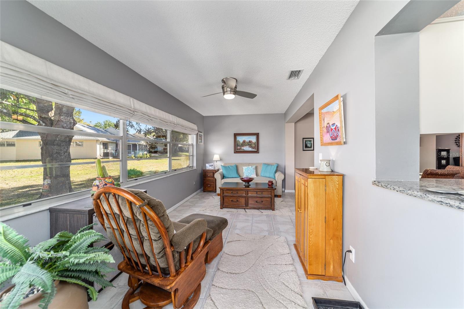 Image 11 of 52 For 9015 94th Street D