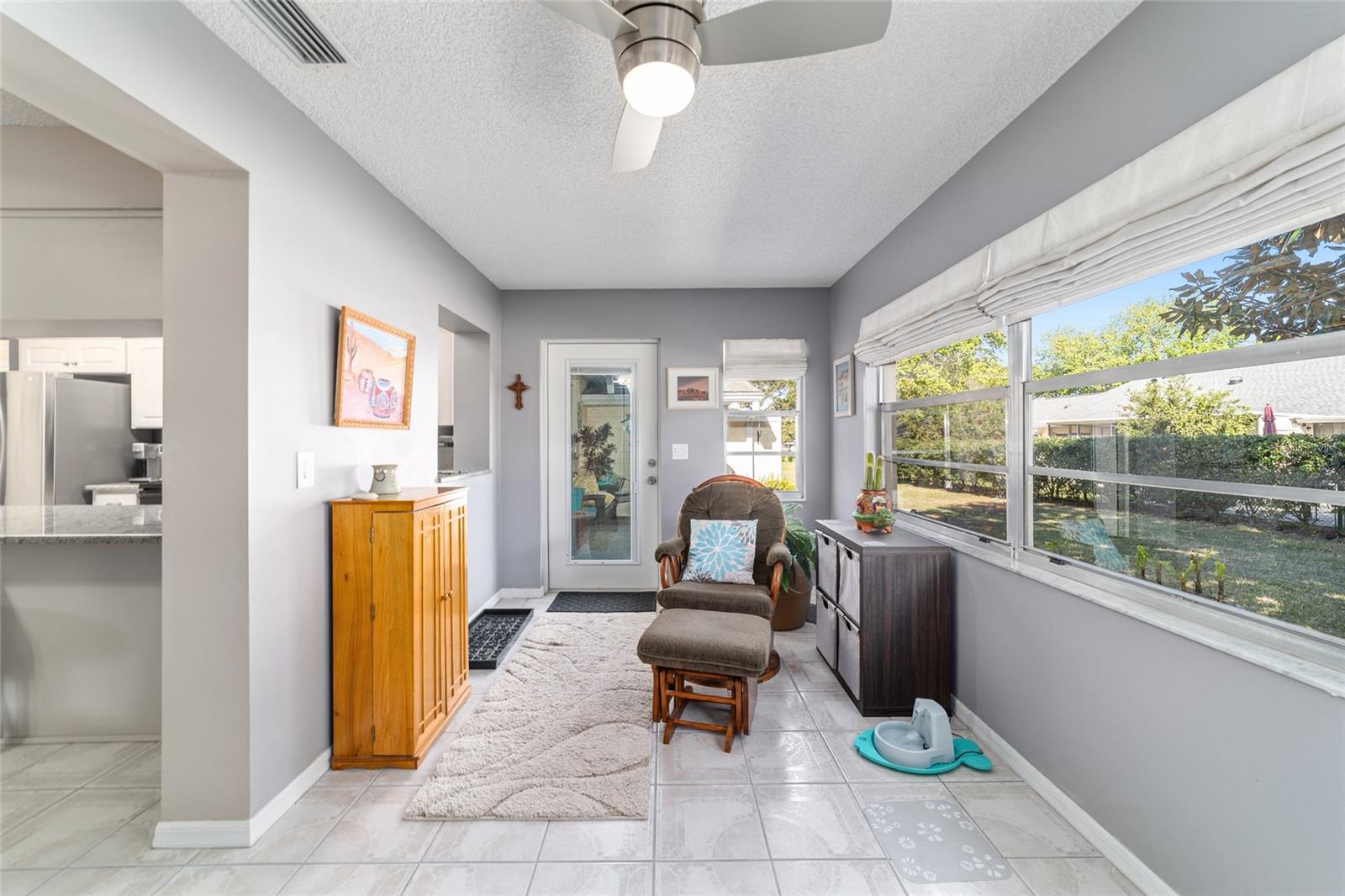 Image 39 of 52 For 9015 94th Street D