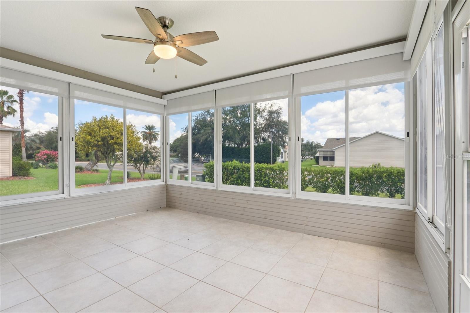 Listing photo id 26 for 2415 Saluda Street