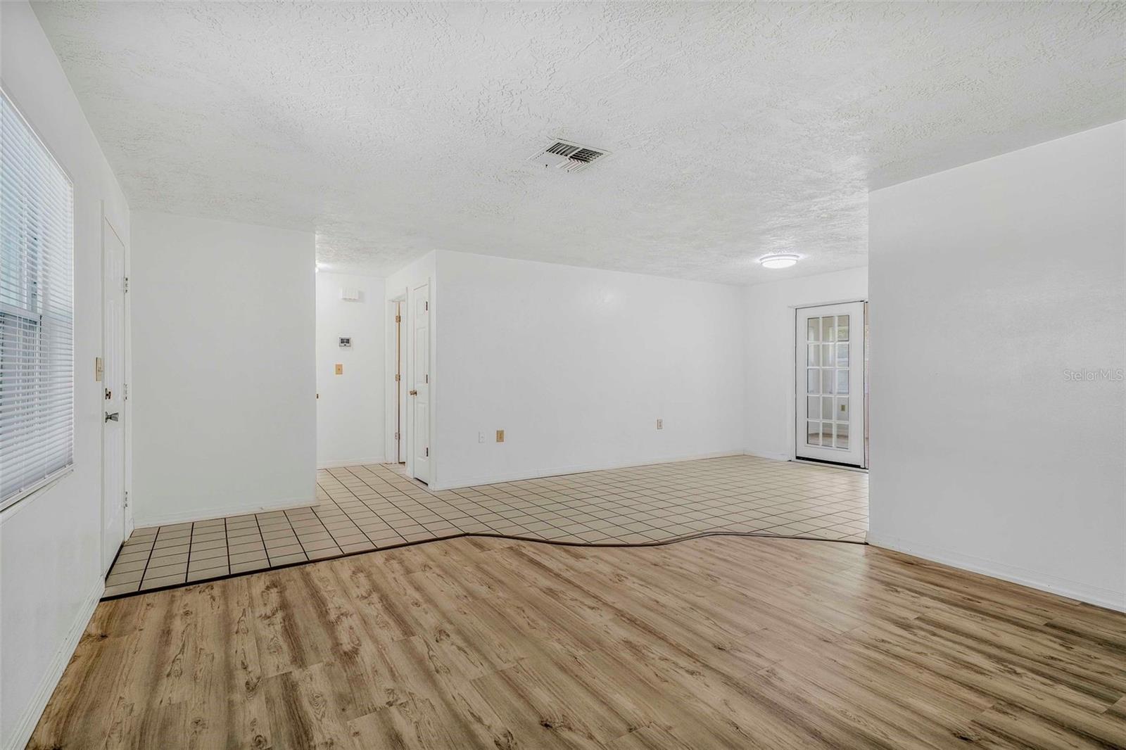 Image 10 of 46 For 231 Barbour Street