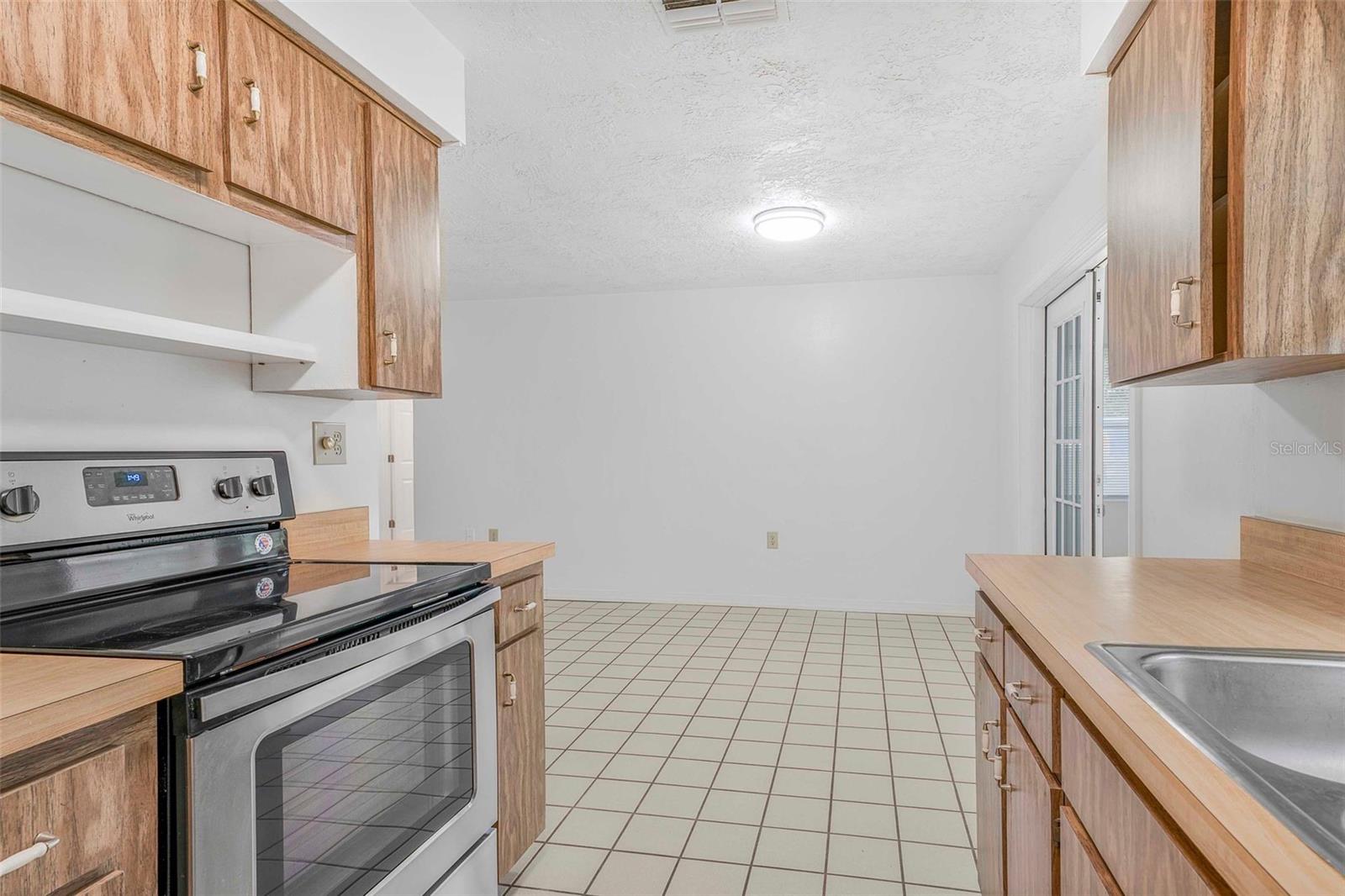 Image 17 of 46 For 231 Barbour Street