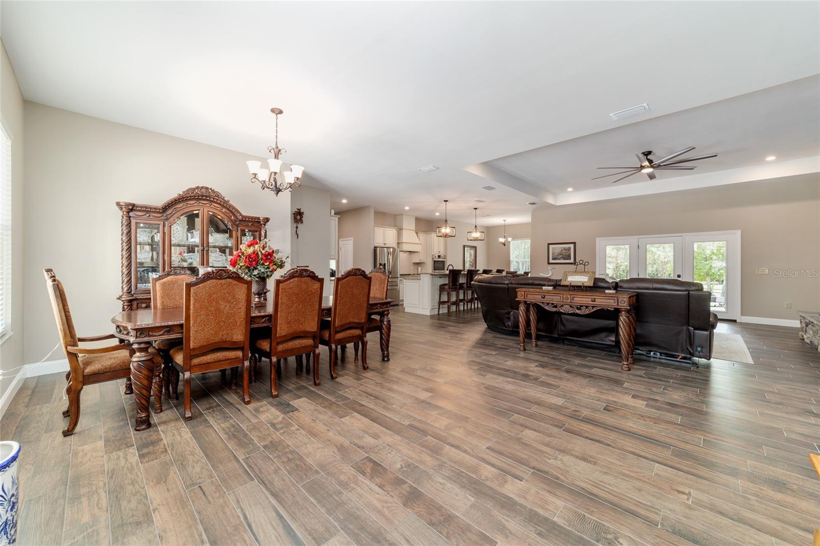 Image 11 of 80 For 14479 147th Court