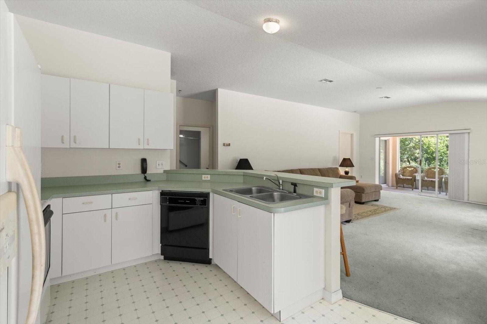 Image 12 of 56 For 2815 Hamlin Terrace