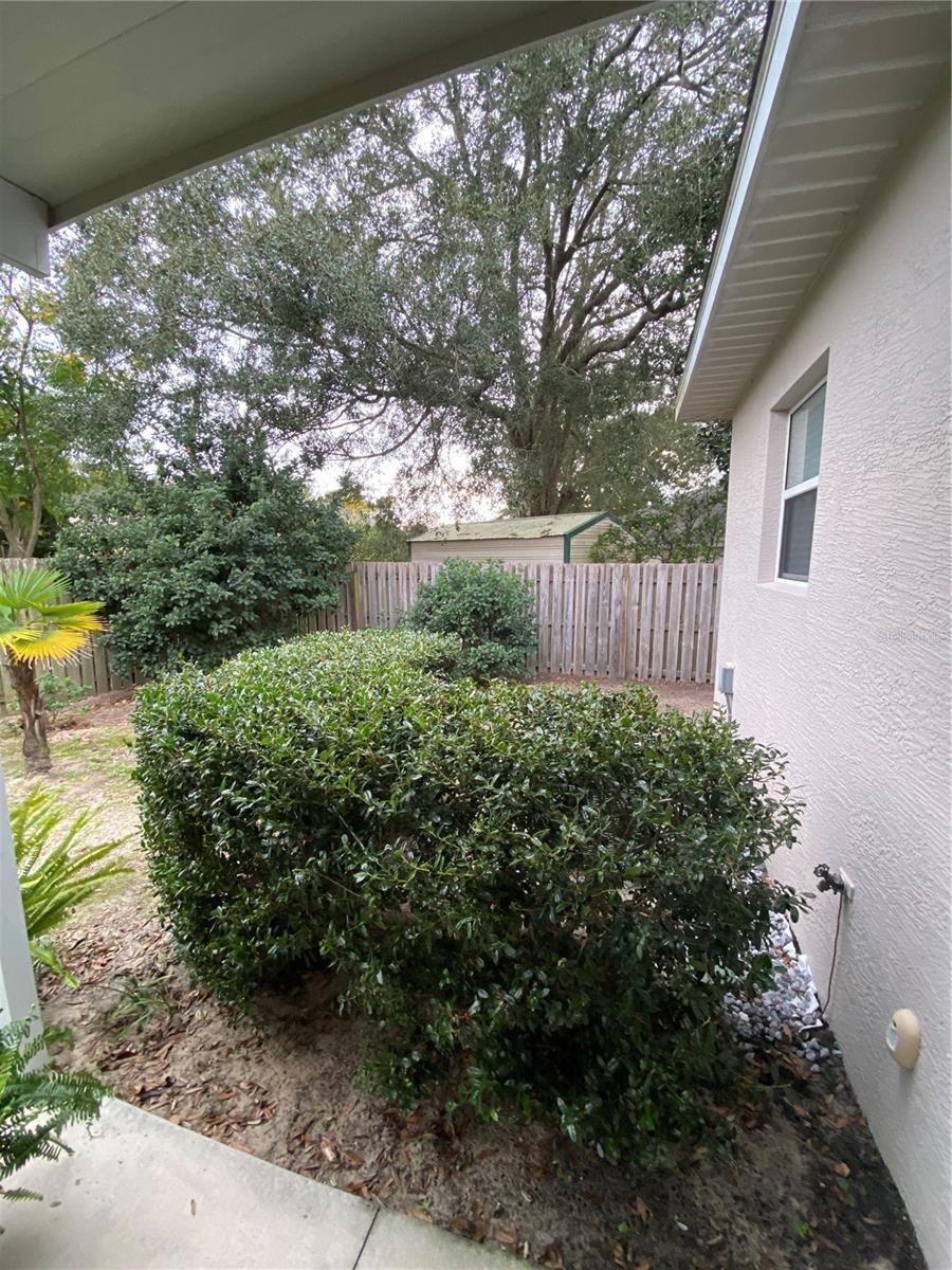 Listing photo id 22 for 3300 26th Street