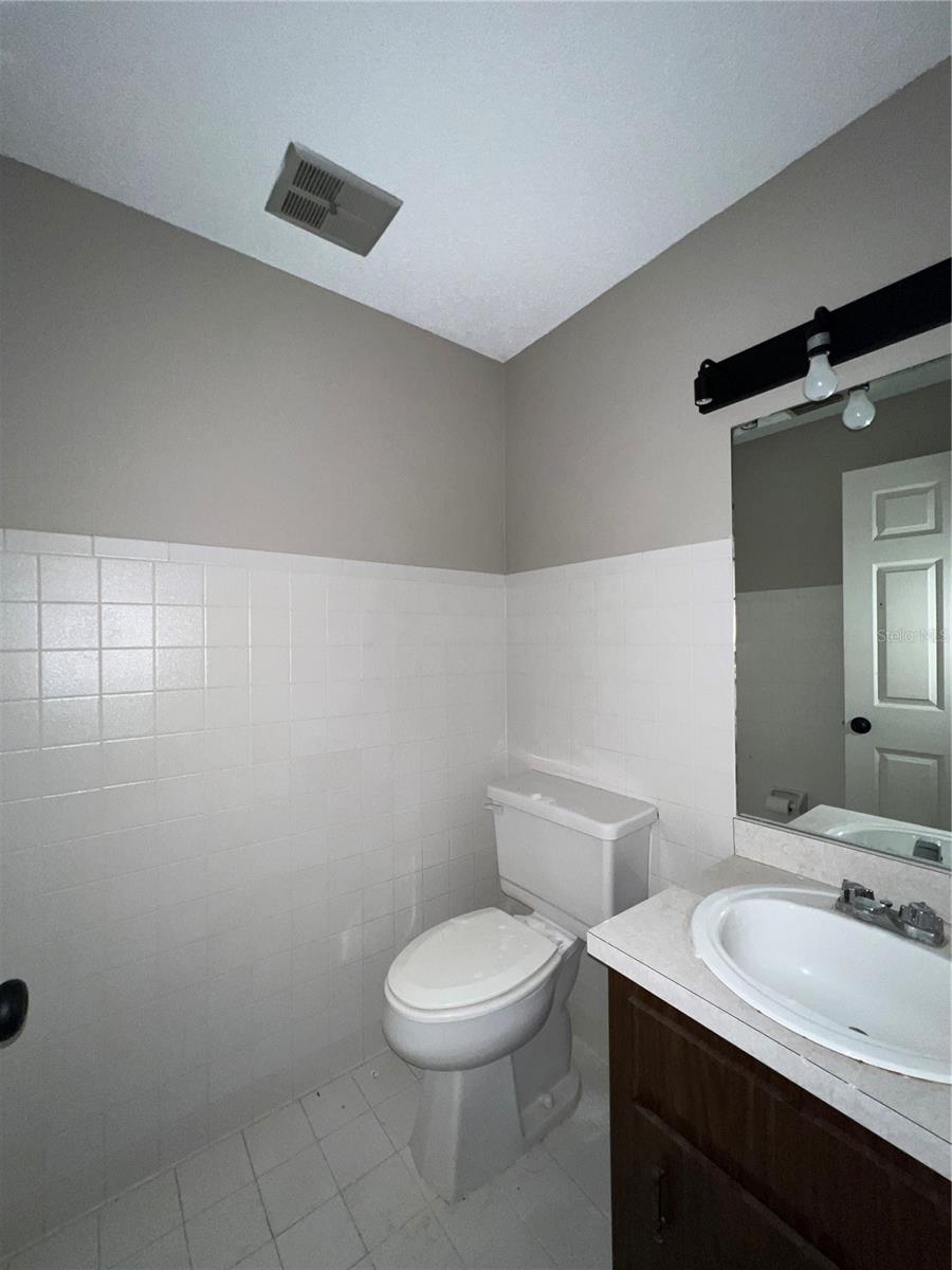 Image 9 of 16 For 2801 College Road 8