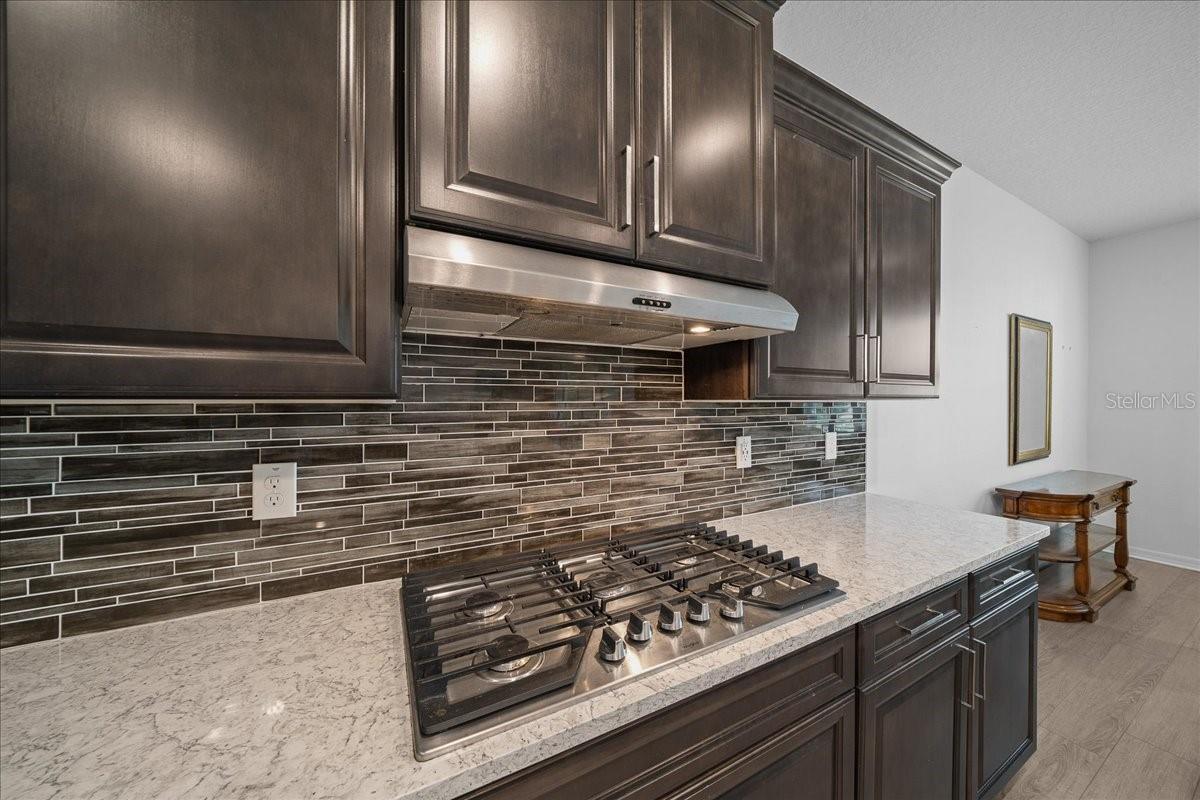Image 12 of 74 For 6426 74th Terrace Road