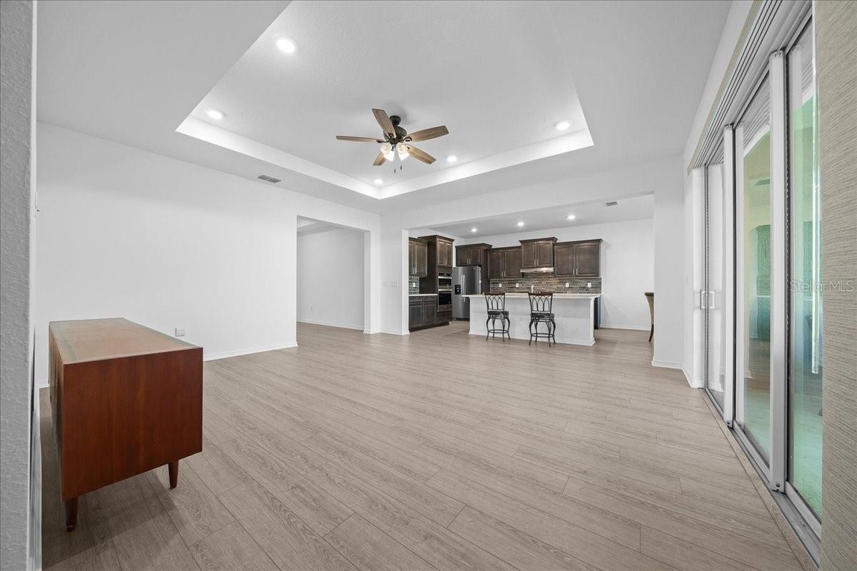 Image 20 of 74 For 6426 74th Terrace Road