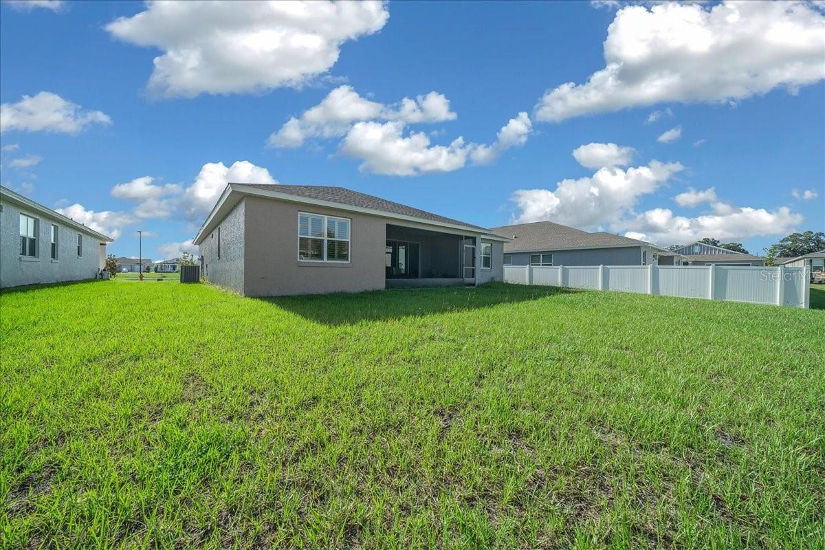 Image 61 of 74 For 6426 74th Terrace Road