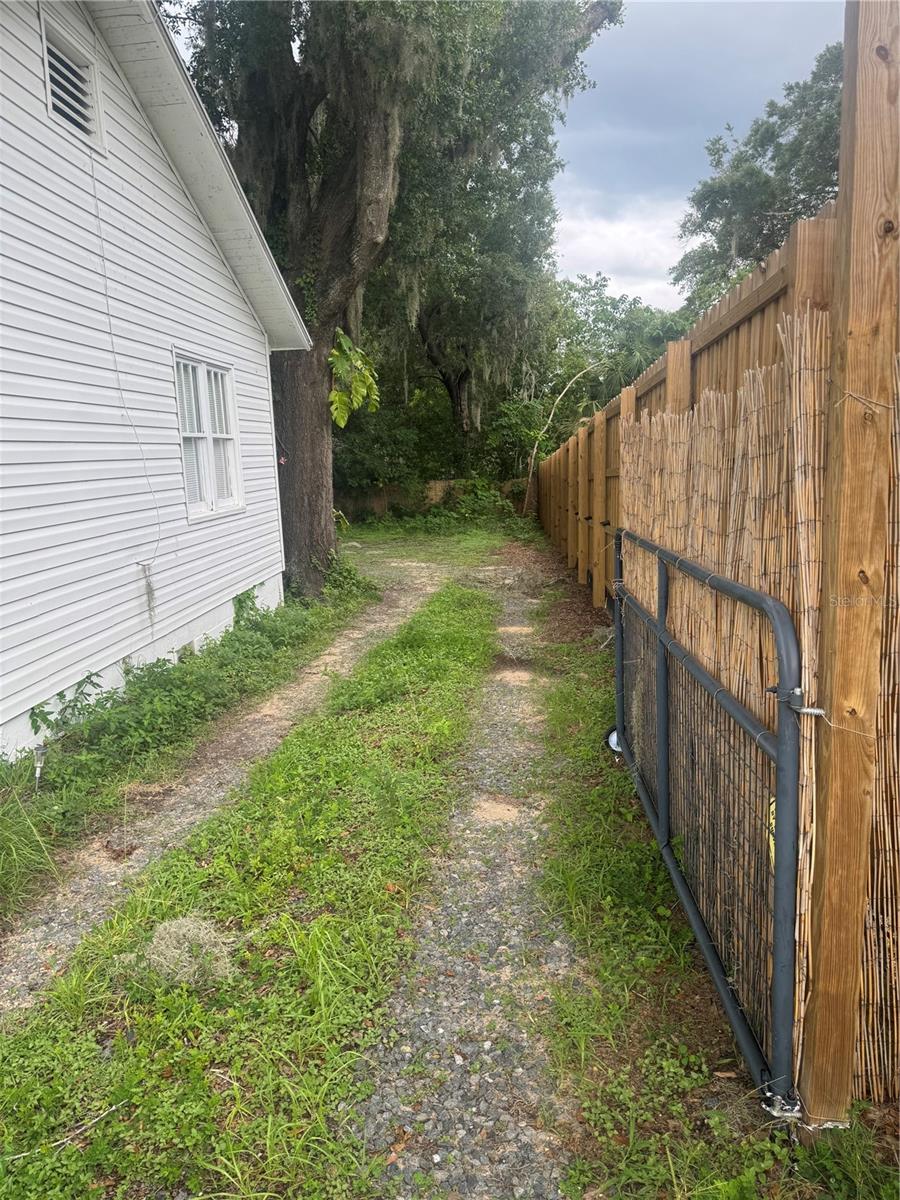 Image 3 of 21 For 617 25th Avenue