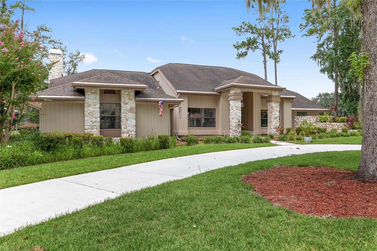 Image 2 of 91 For 4550 84th Terrace