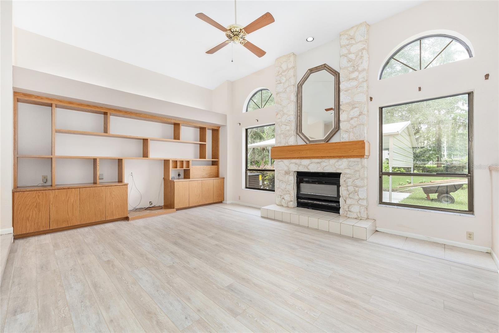 Image 47 of 91 For 4550 84th Terrace