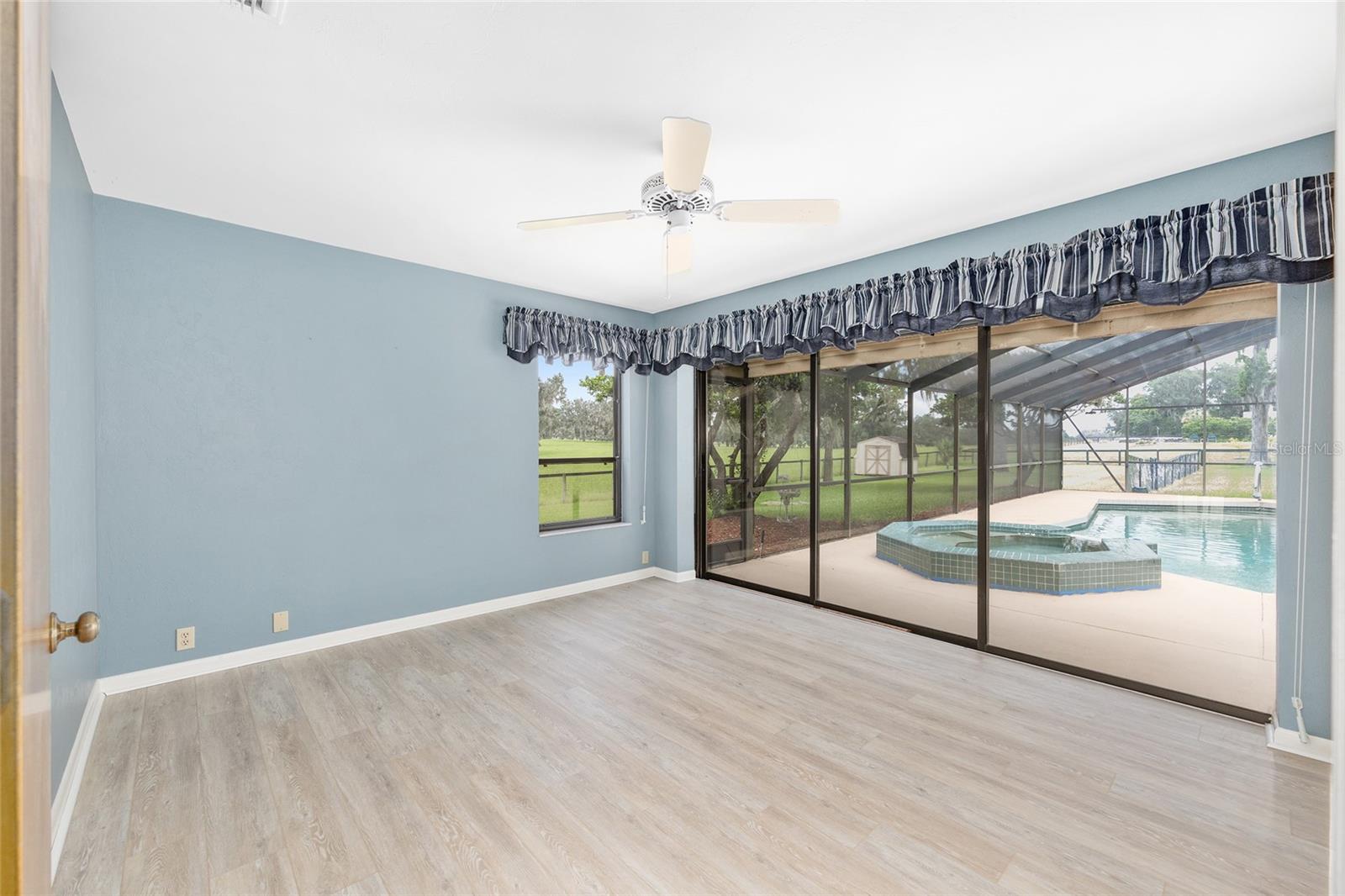 Image 54 of 91 For 4550 84th Terrace