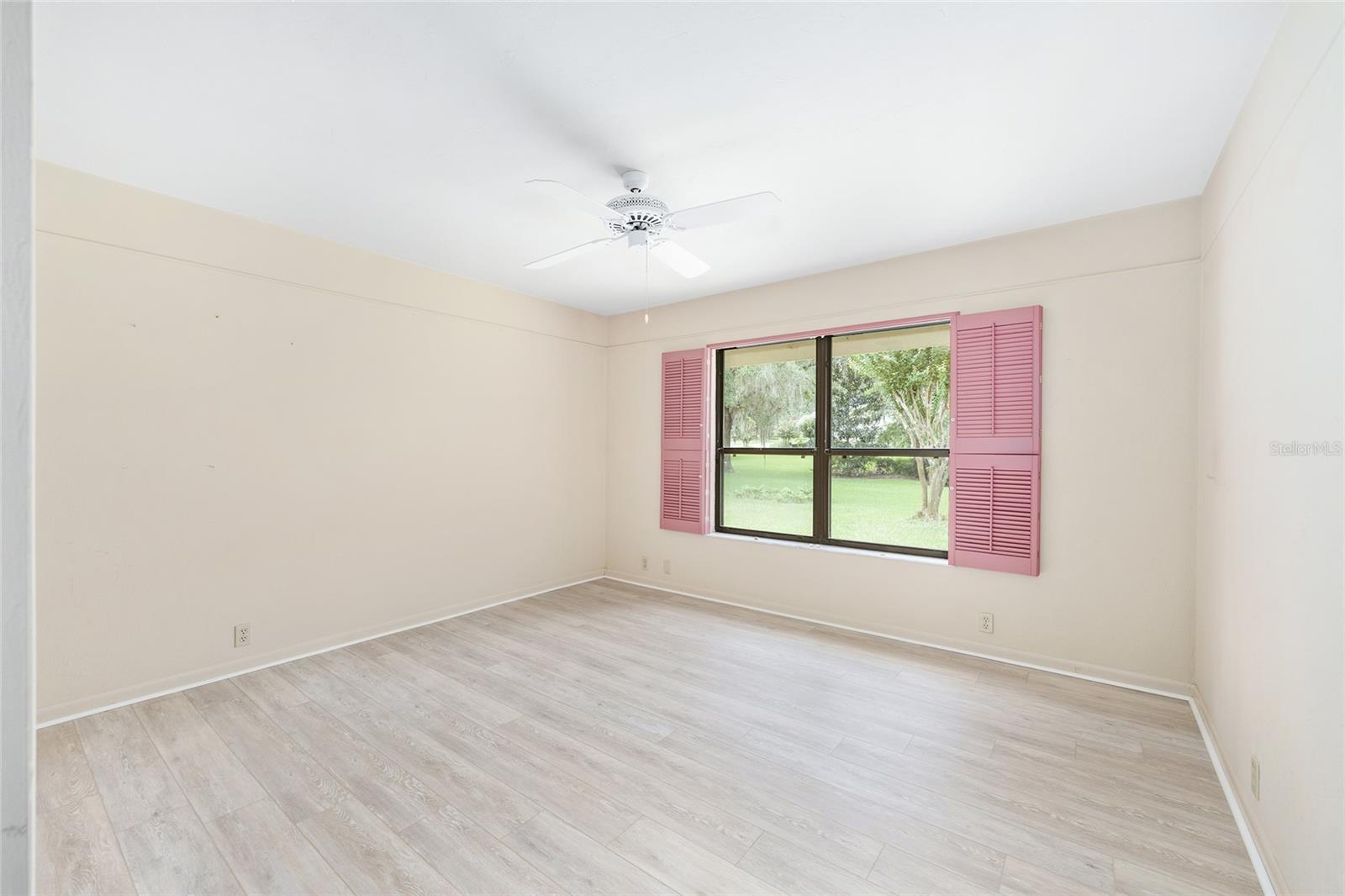 Image 57 of 91 For 4550 84th Terrace