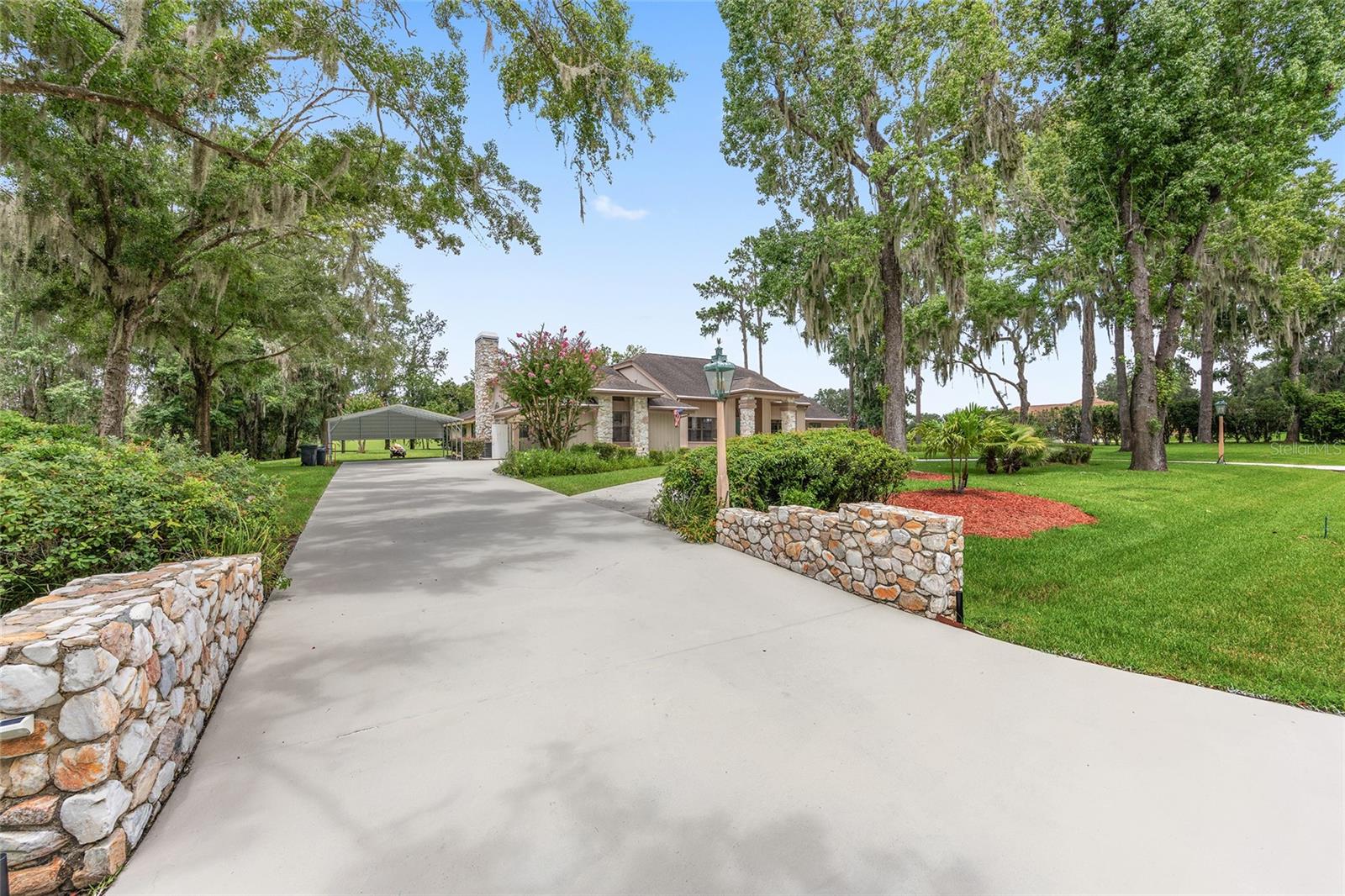 Image 6 of 91 For 4550 84th Terrace
