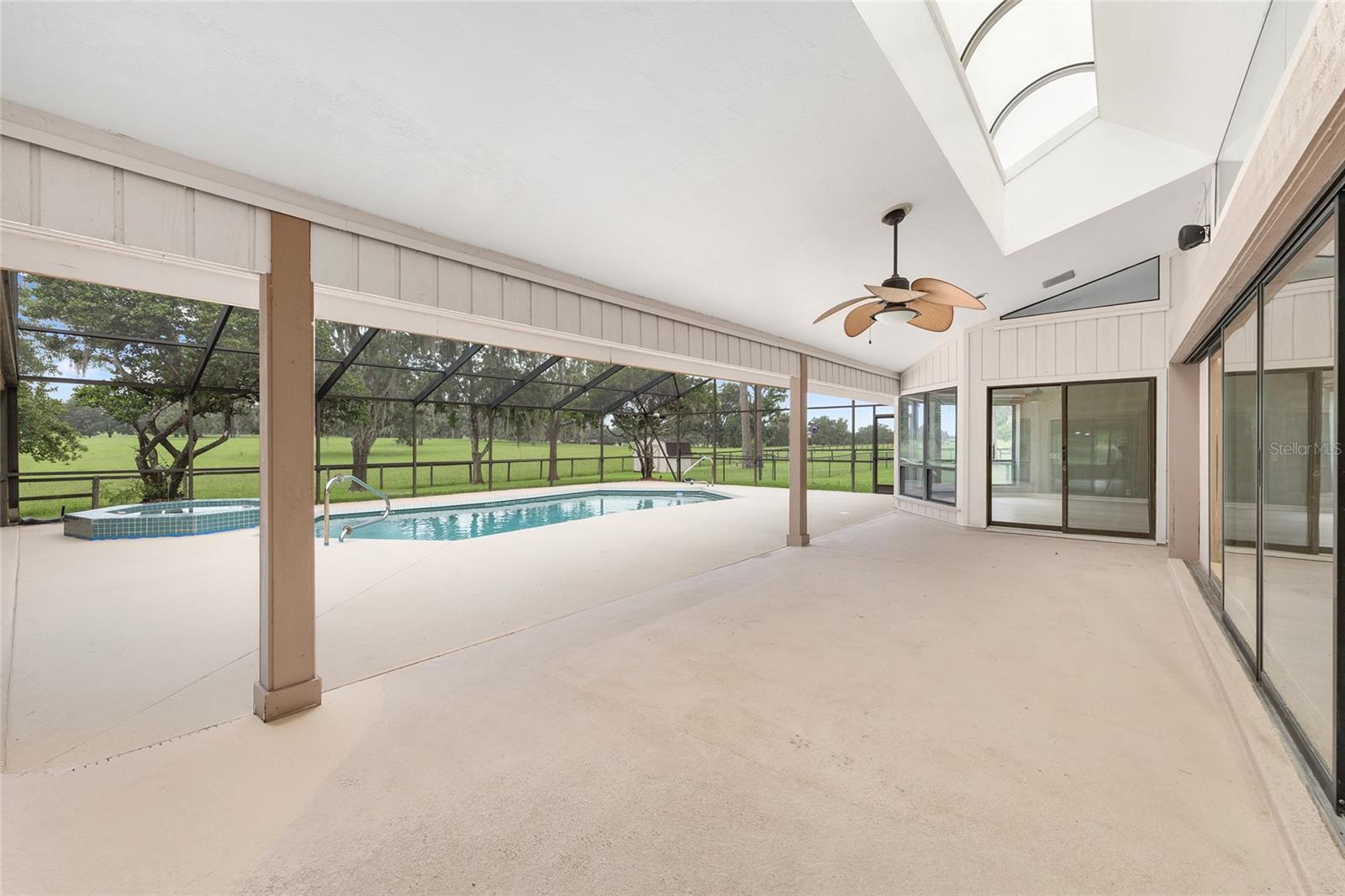 Image 61 of 91 For 4550 84th Terrace