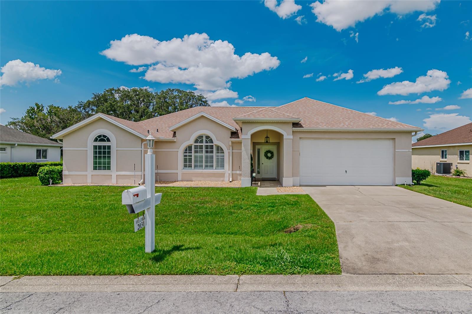 Listing photo id 19 for 2031 50th Circle