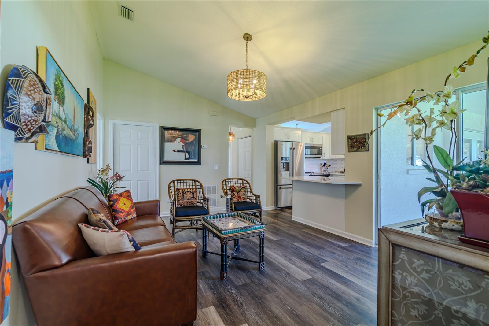 Listing photo id 35 for 2031 50th Circle