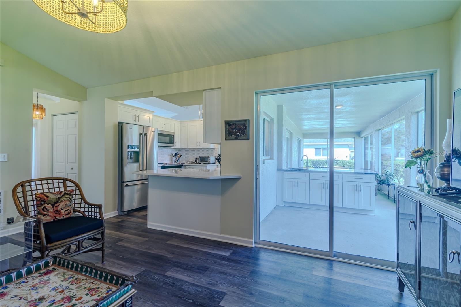 Listing photo id 37 for 2031 50th Circle