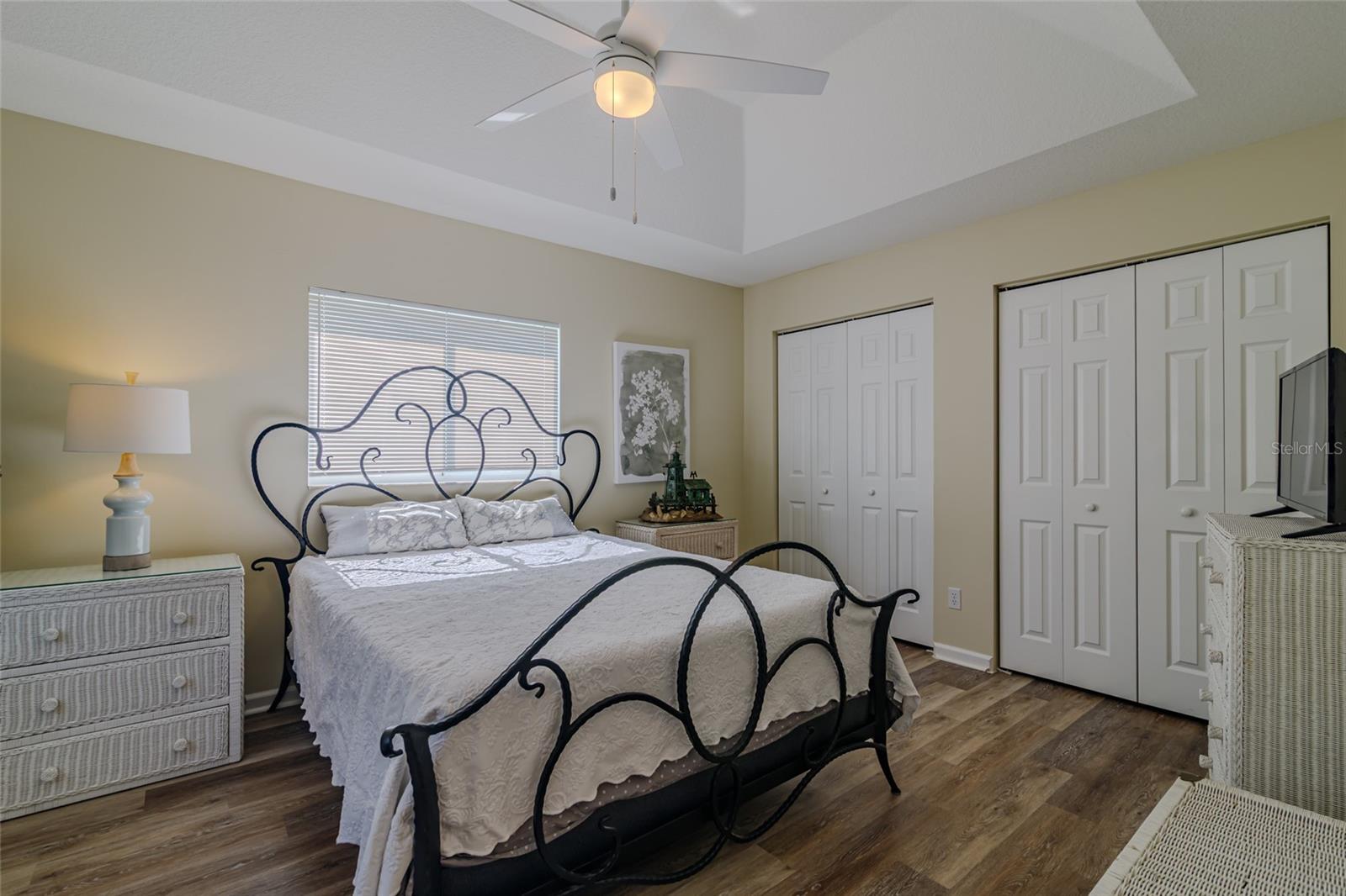 Listing photo id 39 for 2031 50th Circle