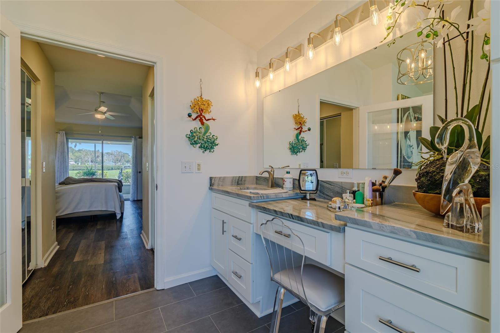 Listing photo id 53 for 2031 50th Circle