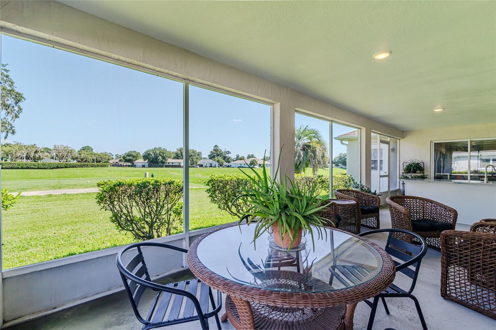 Listing photo id 56 for 2031 50th Circle