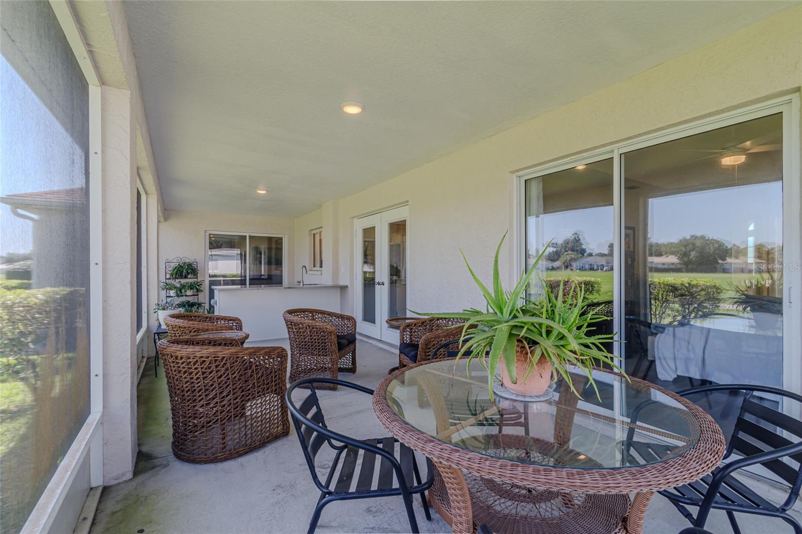 Listing photo id 57 for 2031 50th Circle