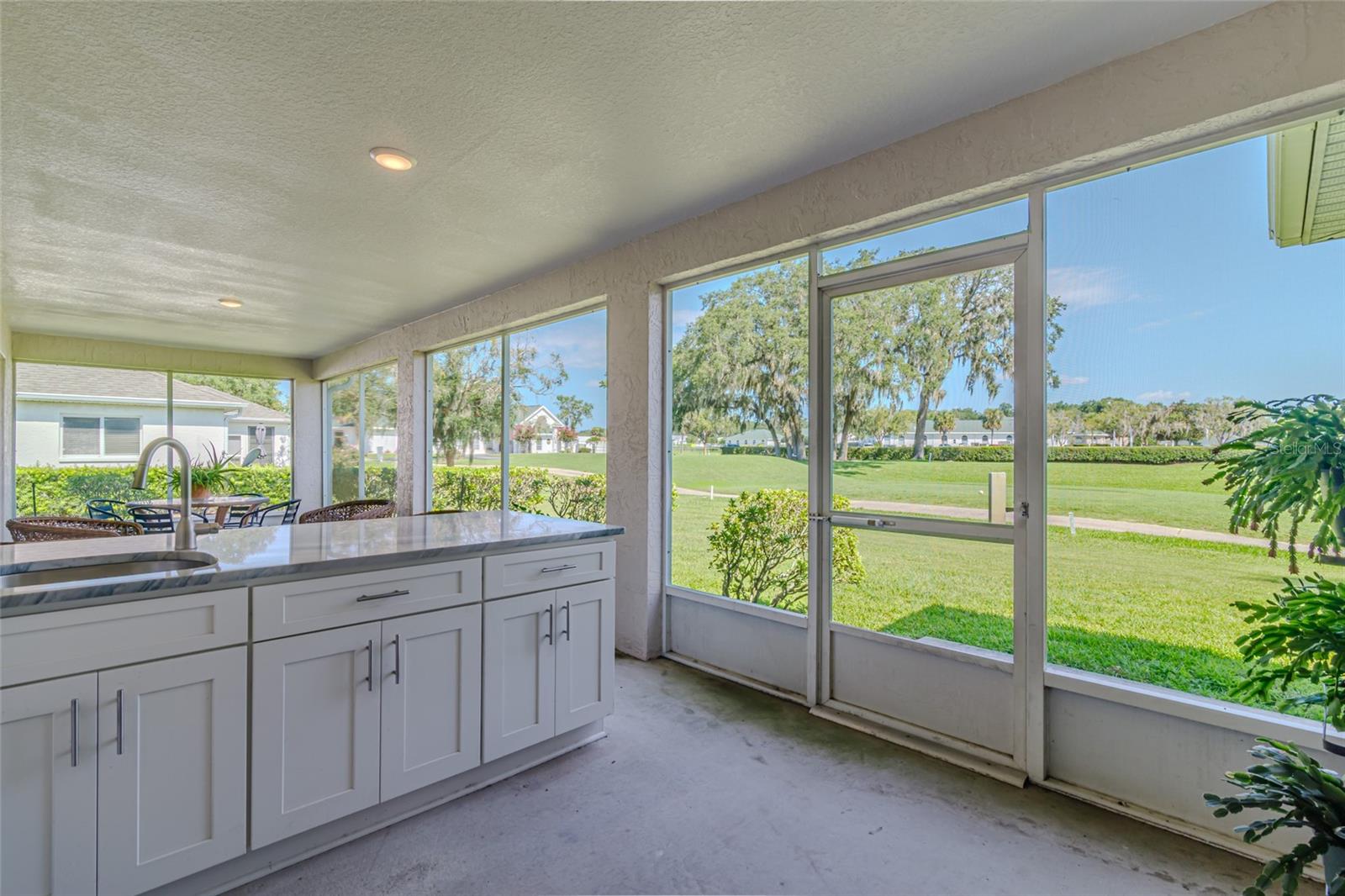 Listing photo id 59 for 2031 50th Circle
