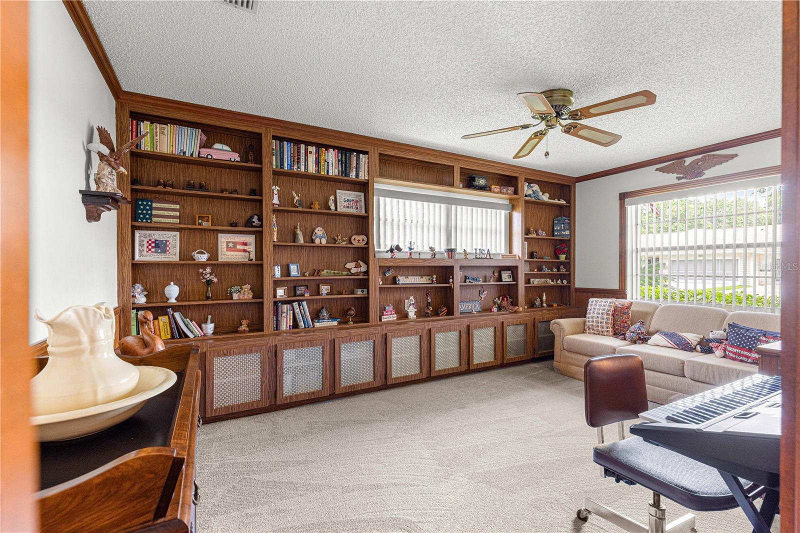 Image 21 of 41 For 8530 92nd Street D