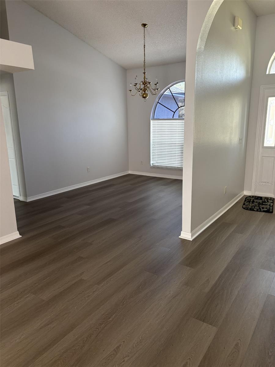 Image 11 of 43 For 15520 23rd Court Road