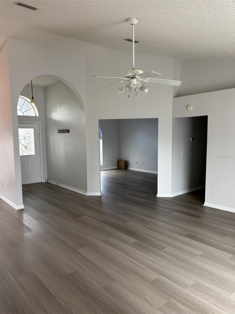Image 13 of 43 For 15520 23rd Court Road