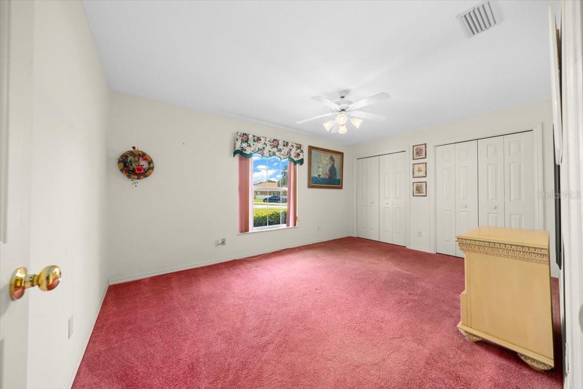 Image 19 of 41 For 8761 52nd Court