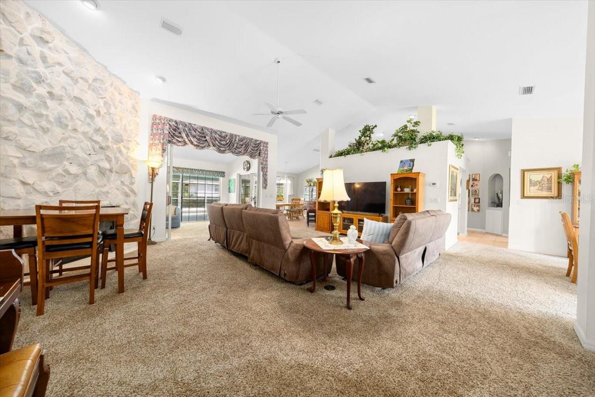 Image 7 of 41 For 8761 52nd Court