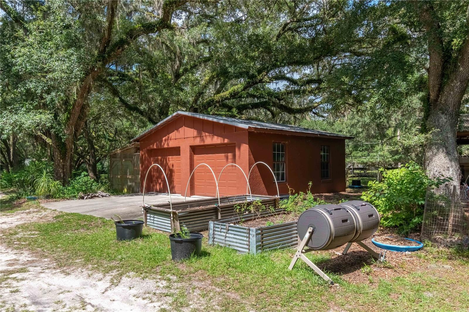 Image 34 of 62 For 17840 45th Avenue Road