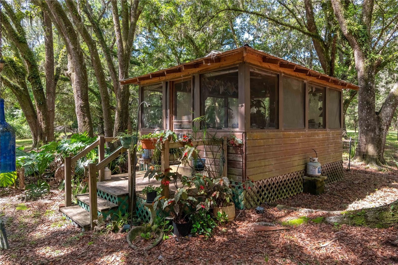 Image 37 of 62 For 17840 45th Avenue Road