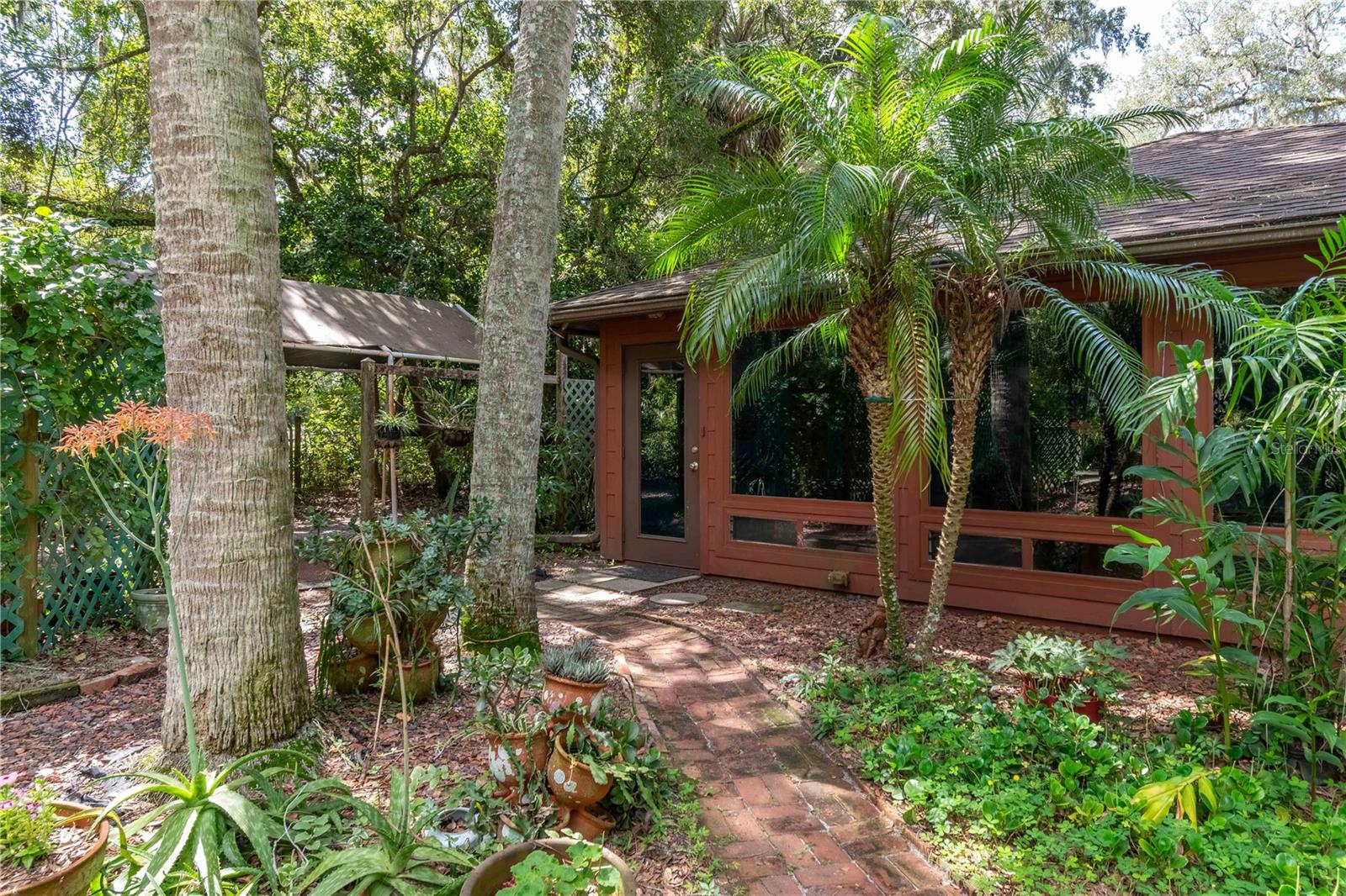 Image 5 of 62 For 17840 45th Avenue Road