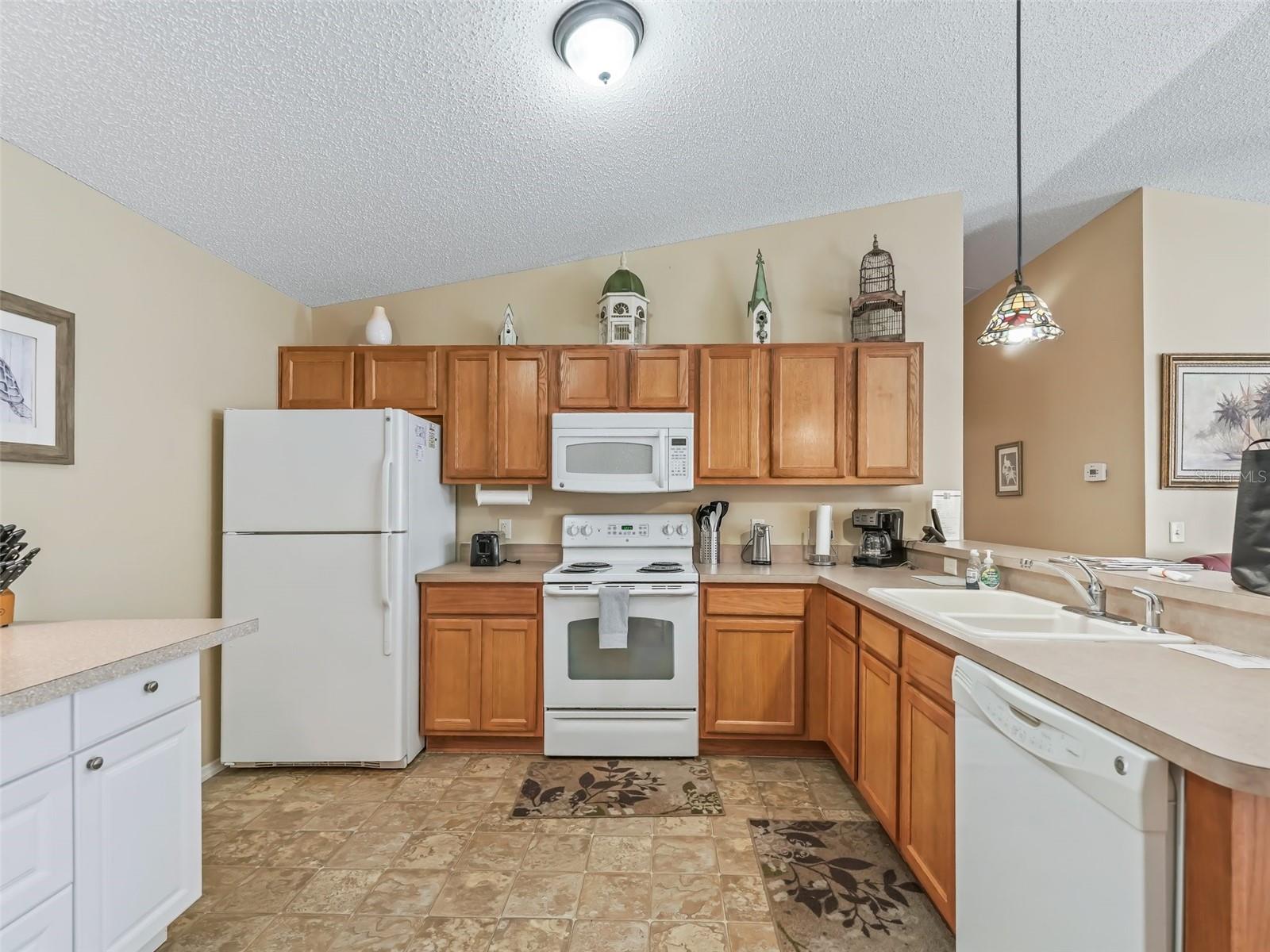 Image 12 of 22 For 1322 Hollyberry Place