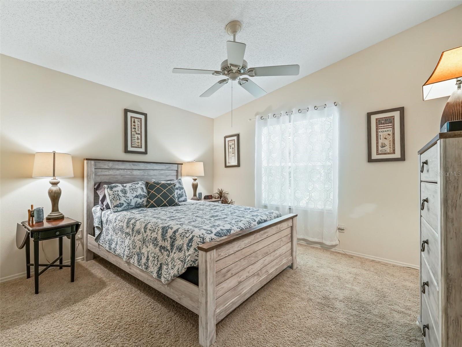 Image 18 of 22 For 1322 Hollyberry Place