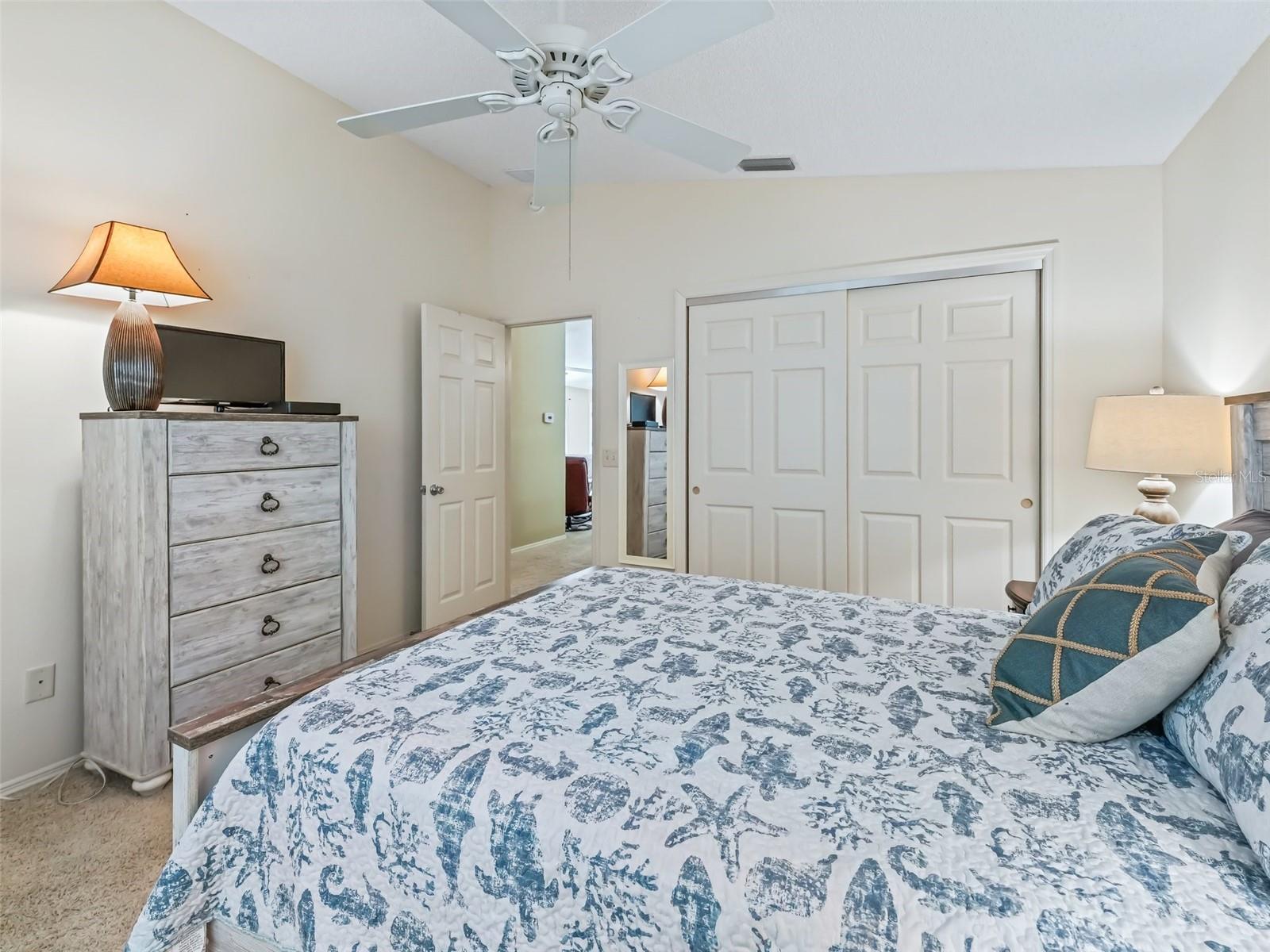Image 19 of 22 For 1322 Hollyberry Place