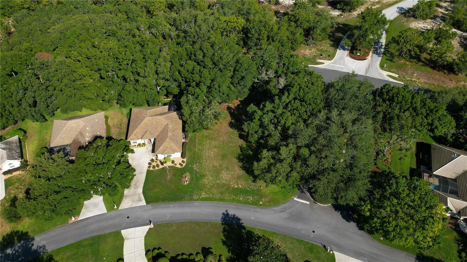 Image 13 of 37 For 3117 Barton Creek Circle