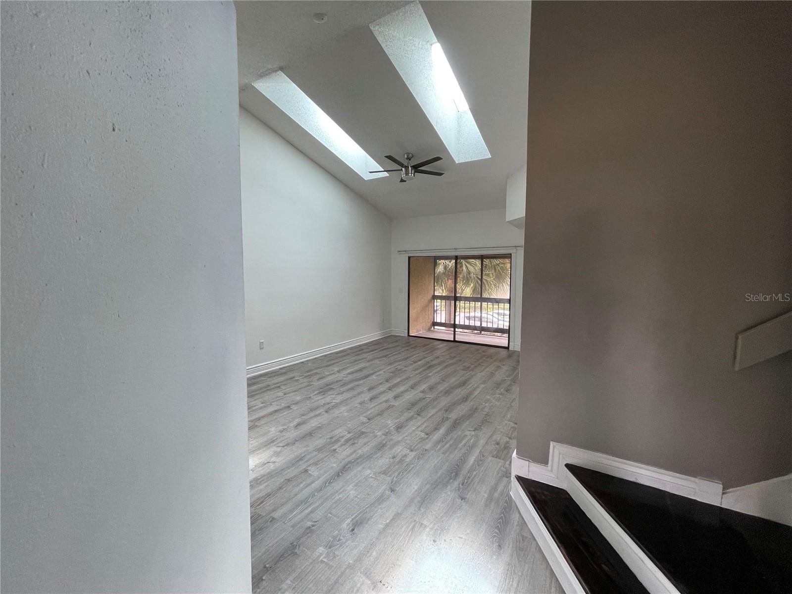 Image 22 of 32 For 3106 Semoran Boulevard 4
