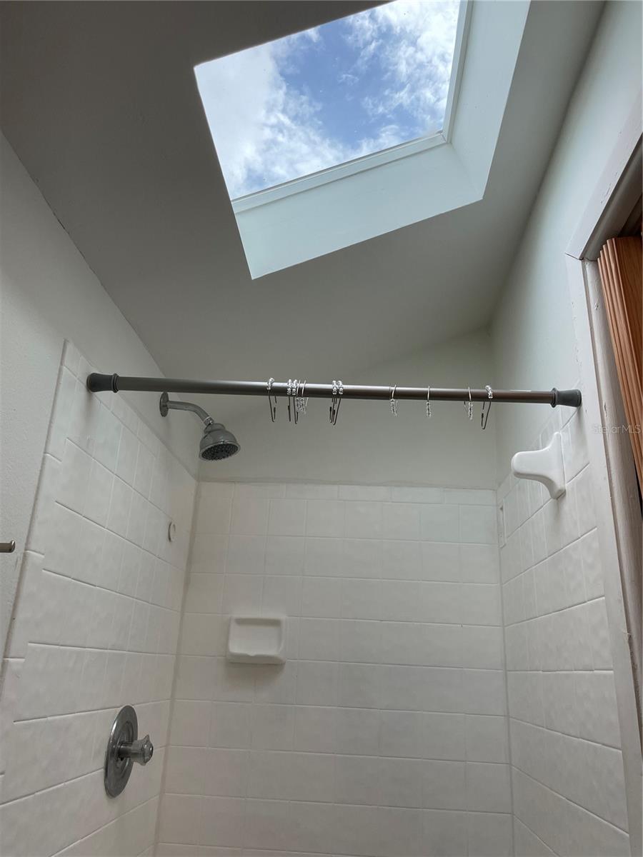 Image 31 of 32 For 3106 Semoran Boulevard 4