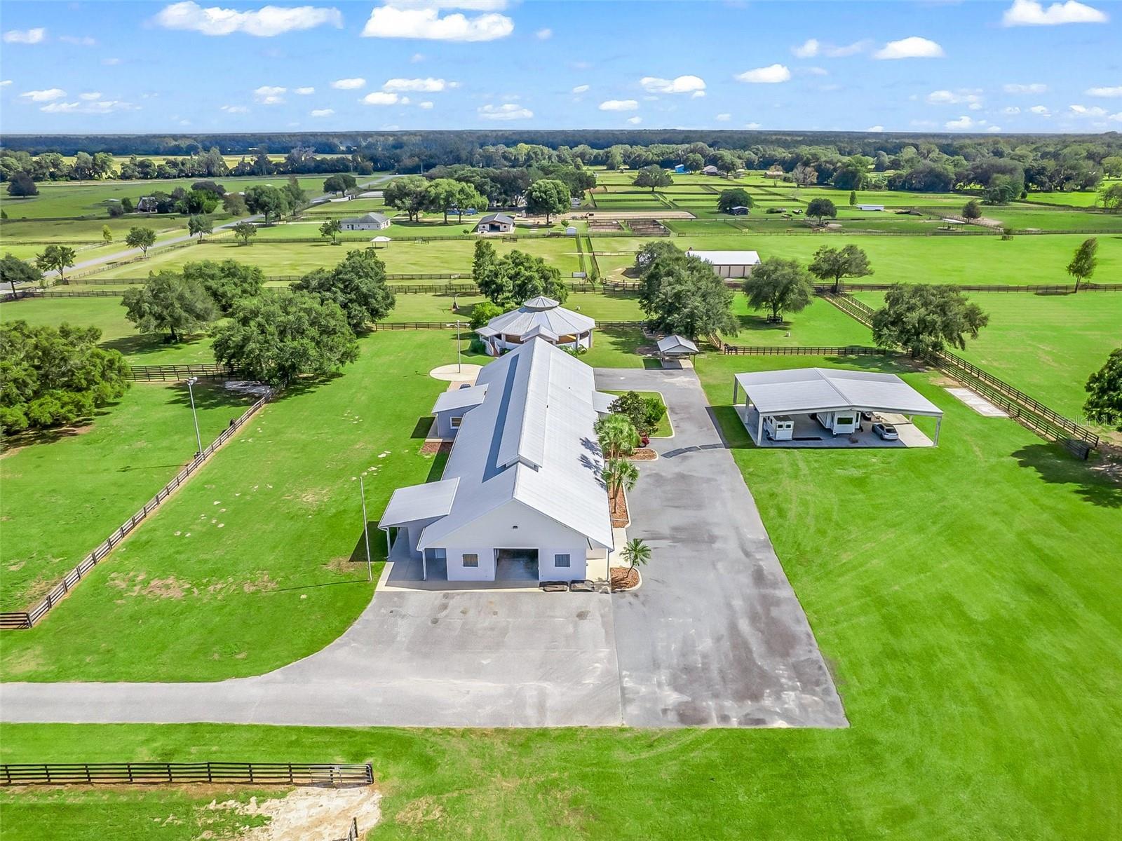 Listing photo id 0 for 1350 105th Lane